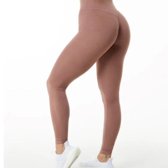 NWT Alphalete Alphalux Wonder leggings - Picture 1 of 10